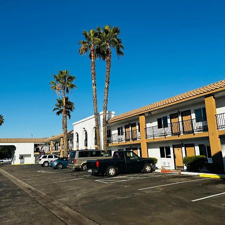 Casa Blanca Express & Suites Cypress Buena Park - Anaheim Area Ngoại thất bức ảnh